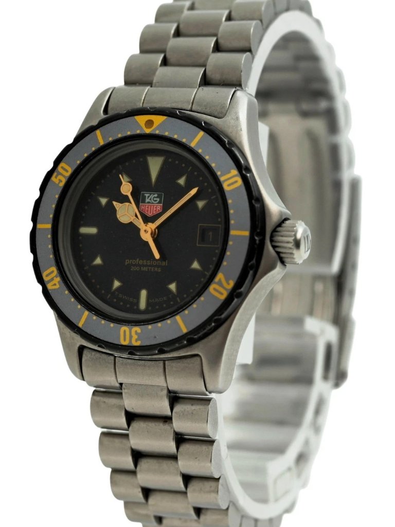 Tag Heuer 26mm Ladies 2000 Series Blue Moon Dust Dial Swiss Watch Ref 972608